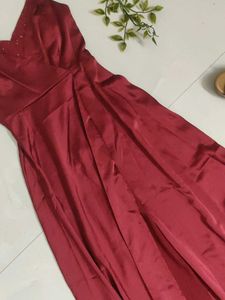 Elegant Satin Maxi Gown✨💋