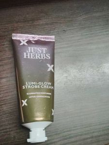 Just Herbs Lumi-Glow Strobe Cream