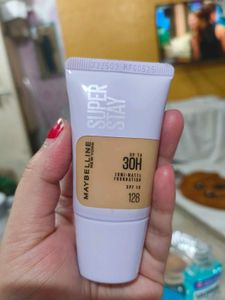sealed Maybelline SuperStay Lumi-Matte