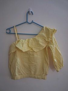 Cute Yellow One-Shoulder Top