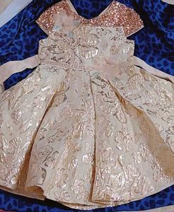 Adorable Girls' Party Dress