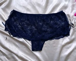 Navy Lace panty