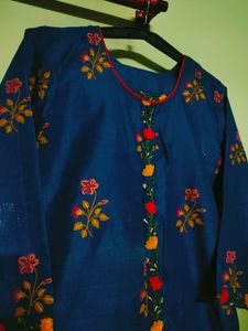 Blue Embroidery Cotton Blend Kurta Set For Women
