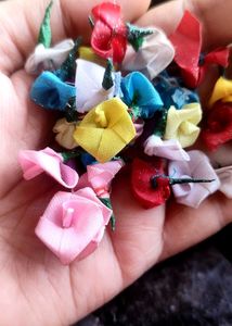 28 Satin Roses Art N Carft