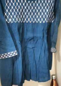 Blue Embroidered Kurta