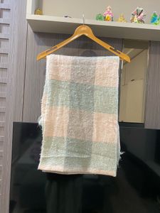 Checked Scarf - Cozy &amp; Stylish