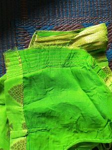 Vibrant Green Saree with Golden Motifs