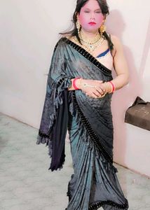 Ruffel Gray Party Wear Saree