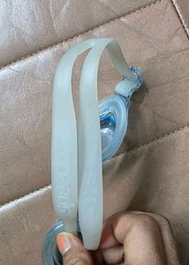 Speedo swimming goggles