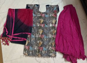 Embellished Ethnic pls o suit