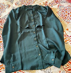 Elegant Teal Button-Up Blouse