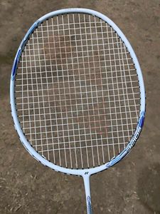 astrox attack9 + Golden Yonex Bag
