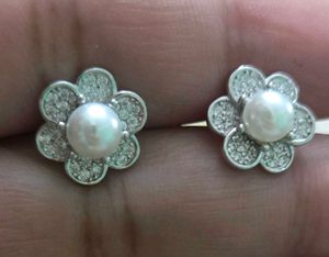 Flower Pearl & Crystal Stud Earrings SS925