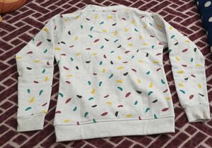 Sweat Shirt For 8 to 10 Year Girl