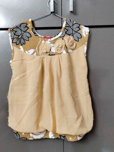 Cute Girls' Floral Top