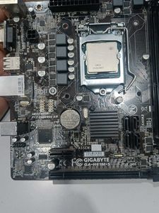 Gigabyte GA-H61M-S Motherboard