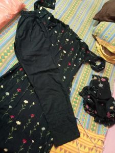 Black Floral Kurti Set