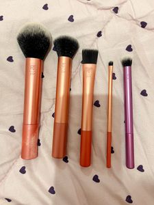 Real Techniques Brushes