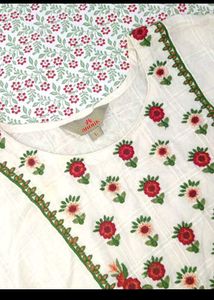 🌸 Elegant Kurti Bundle – 4 Kurtis for ₹1,299 🌸