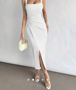 Elegant White Bodycon Midi Dress