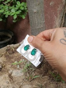 Elegant Emerald &amp; Diamond Earrings