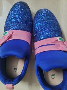 Sparkling Blue Glitter Sneakers with Pink Bows
