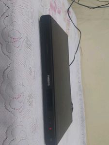 Philips Slim Portable DVD Player