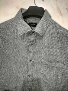 Men's Textured Grey Button-Up Shirt