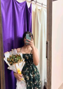 Green Floral dress🥑
