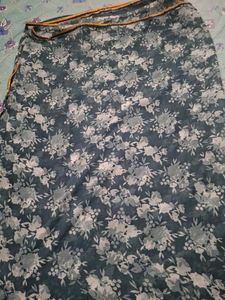 Elegant Floral Print Saree  with Beaded Trim