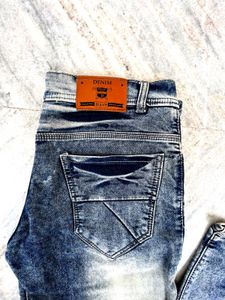 Vintage-Wash Distressed Slim-Fit Jeans