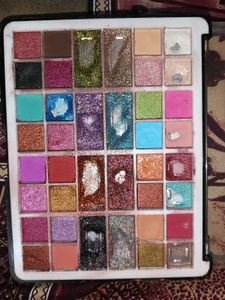 Versatile Eyeshadow Palette