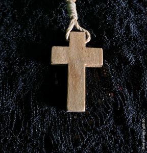 Chain For Men &amp; Women(Wooden)