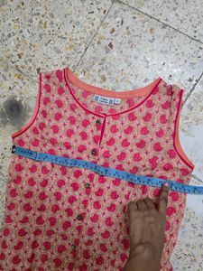 Chic Pink Floral Sleeveless Kurta