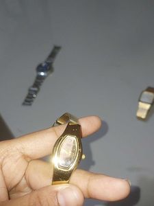 Elegant Gold-Tone Women's Watch