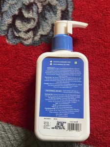 2% Naicinamide Gentle skin cleanser