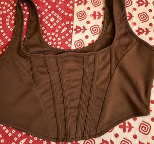 Brown Crop Top 🤎