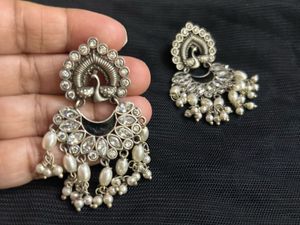 Peacock Pearl Dangler Earrings