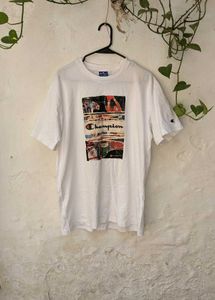 Champion Graphic T-Shirt 👕