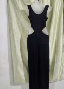 Chic Black Cut-Out Maxi Dress