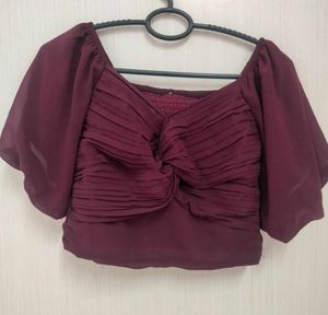 Chic Ruffled Cropped Top