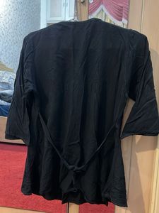 Black Embroidered Kurta