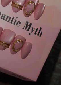 Romantic Myth Press-On Nails