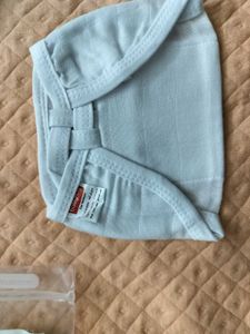 Babyhug Soft Cotton Swaddle Wrap