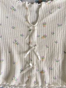 ON SALE:- Floral Tie-Front Cardigan Top