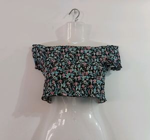 Women's Divided Black Floral Crop Top