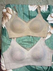 SET  of 2 seamless tishirt bra..