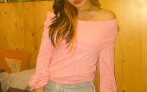 Chic Pink Off-Shoulder Top