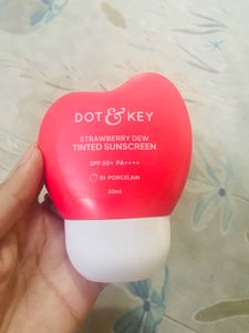 DOT & KEY Strawberry Dew Tinted Sunscreen