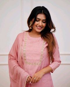 Elegant Pink Kurta Set with Dupatta